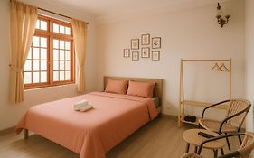 Happy House Homestay